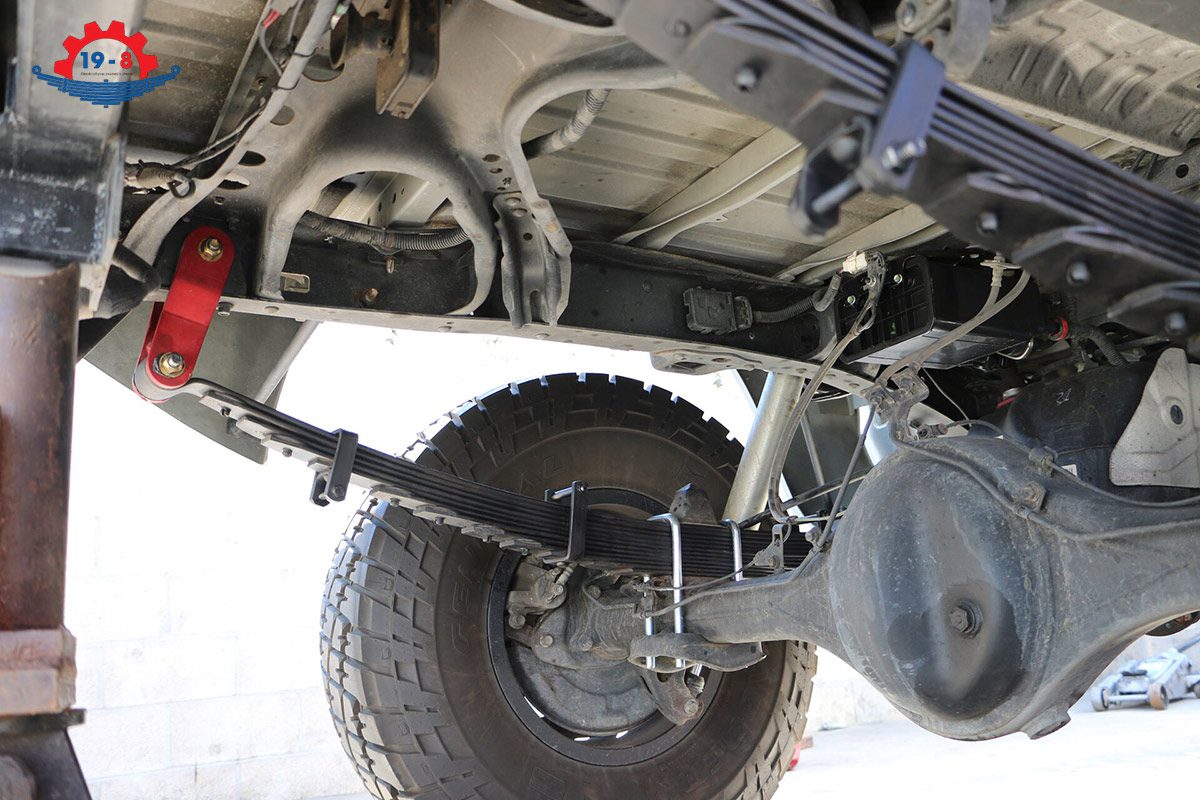 Weighing the Pros and Cons of Leaf Springs